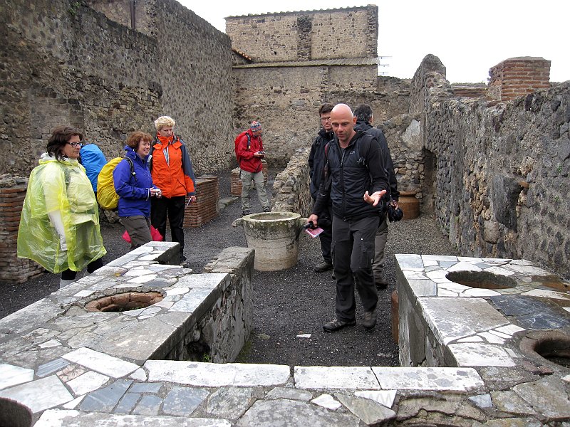 IMG_8320_1165a.jpg -                                